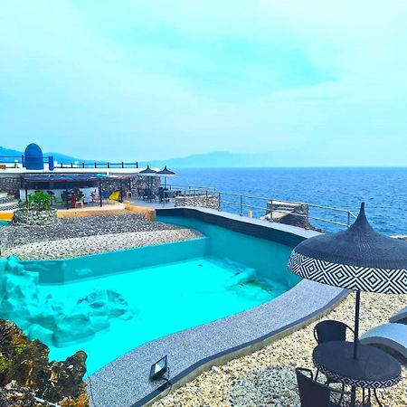 Utopia Island Resort Batangas Extérieur photo